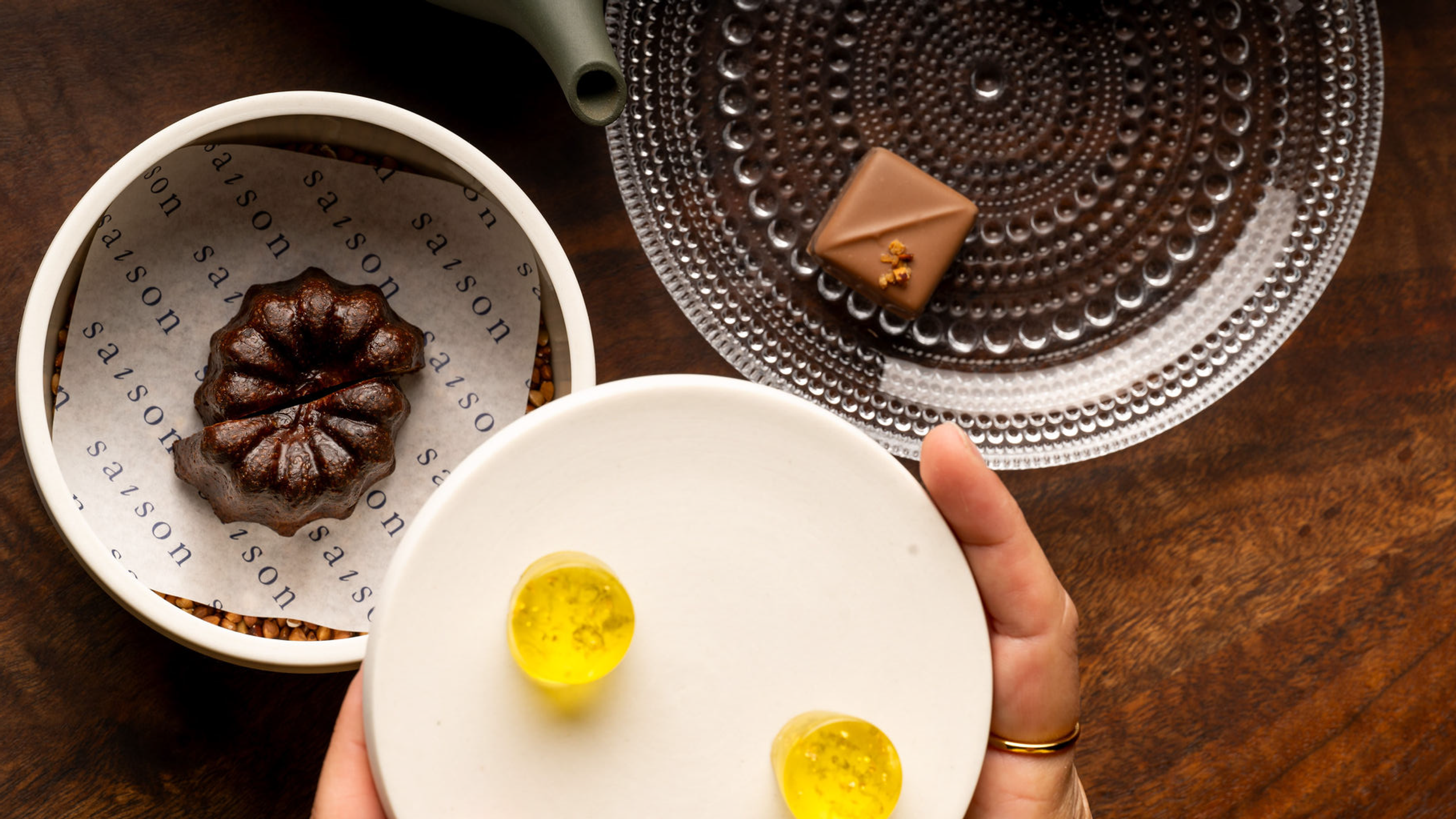 dessert plating